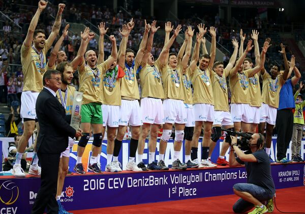 Волейболисты казанского Зенита радуются победе в Лиге чемпионов