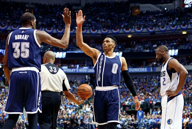 Баскетболисты Оклахомы Кевин Дюрант  и Расселл Уэстбрук