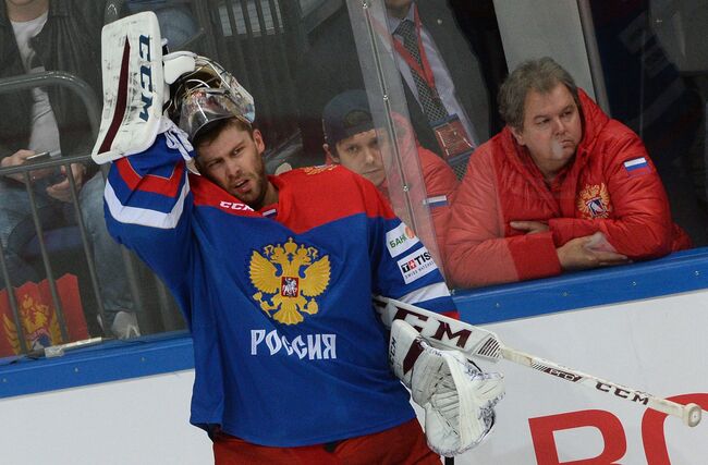 Вратарь сборной России Семён Варламов