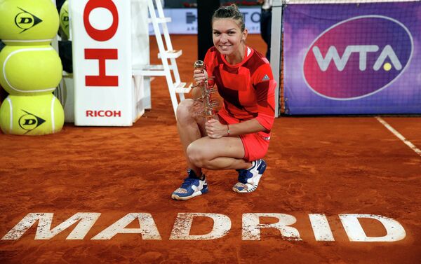 Симона Халеп после победы на теннисном турнире в Мадриде