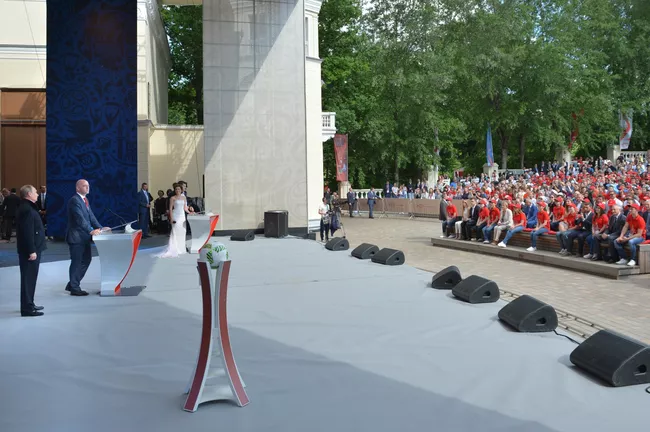 Президент России Владимир Путин и президент ФИФА Джанни Инфантино (слева направо)