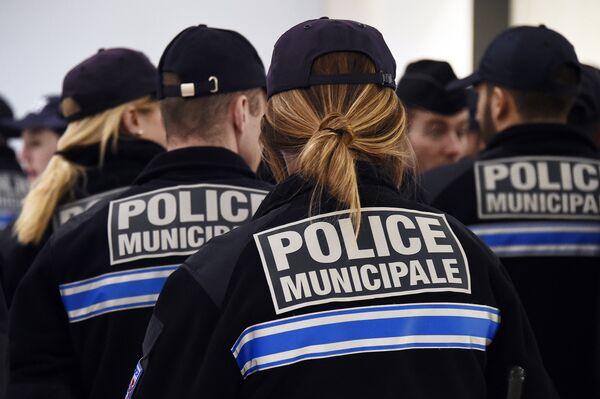 Сотрудники полиции Марселя, Франция