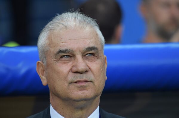 Главный тренер сборной Румынии Ангел Йордэнеску