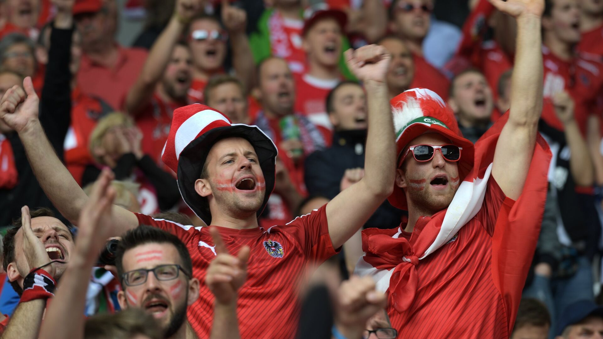 Австрийские болельщики перед началом матча - РИА Новости, 1920, 18.11.2025