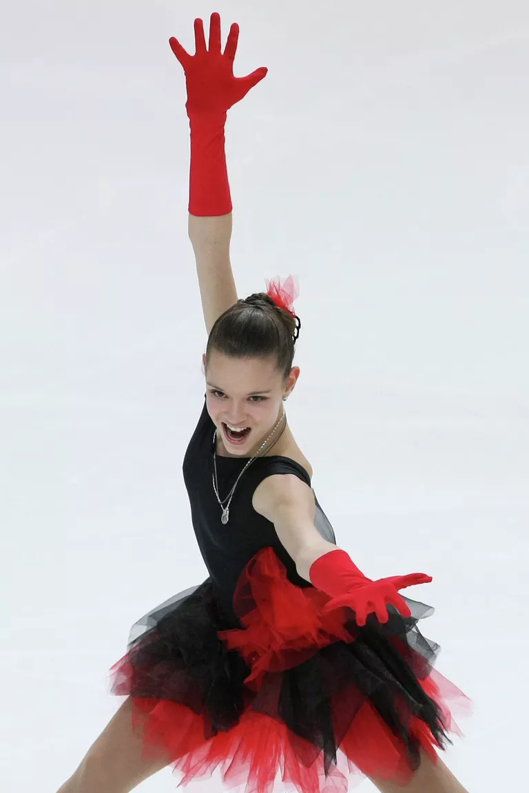 Аделина Сотникова Аделина Сотникова