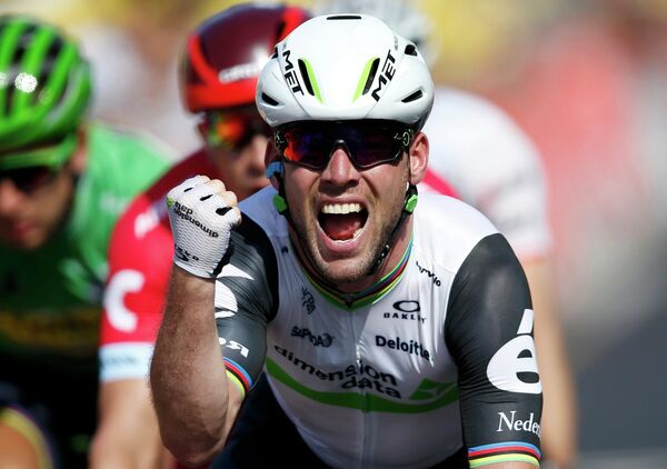 Марк Кавендиш на финише 6-го этапа Тур де Франс