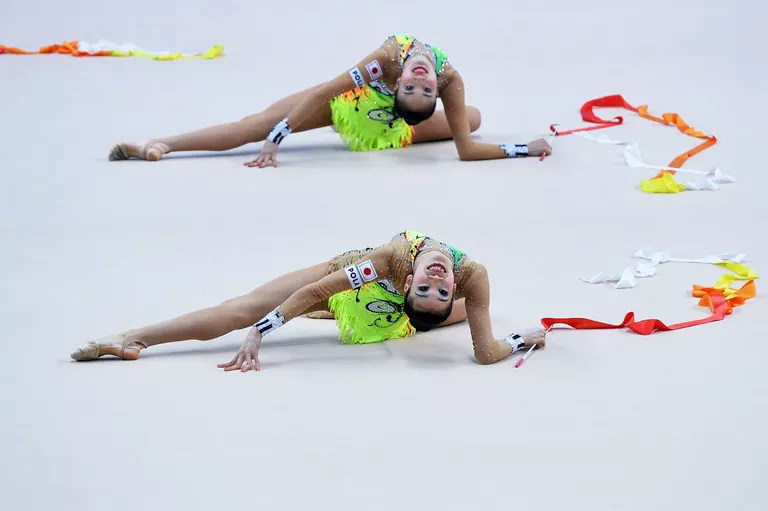 Спортсменки сборной Японии по художественной гимнастике Спортсменки сборной Японии по художественной гимнастике