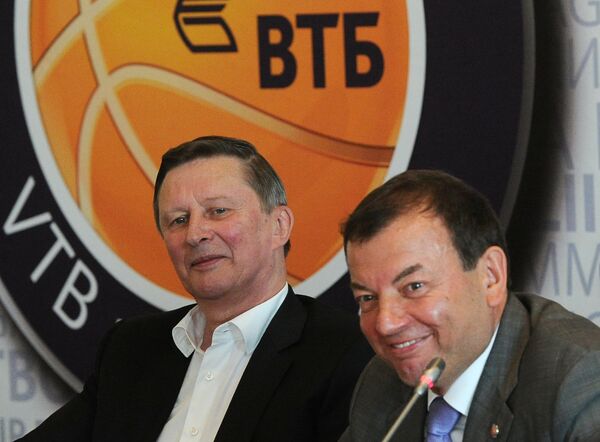 Сергей Иванов (слева) и Сергей Кущенко