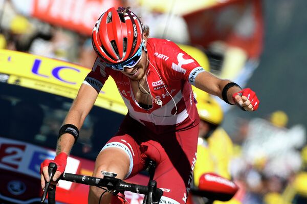 Ильнур Закарин на финише 17-го этапа Тур де Франс