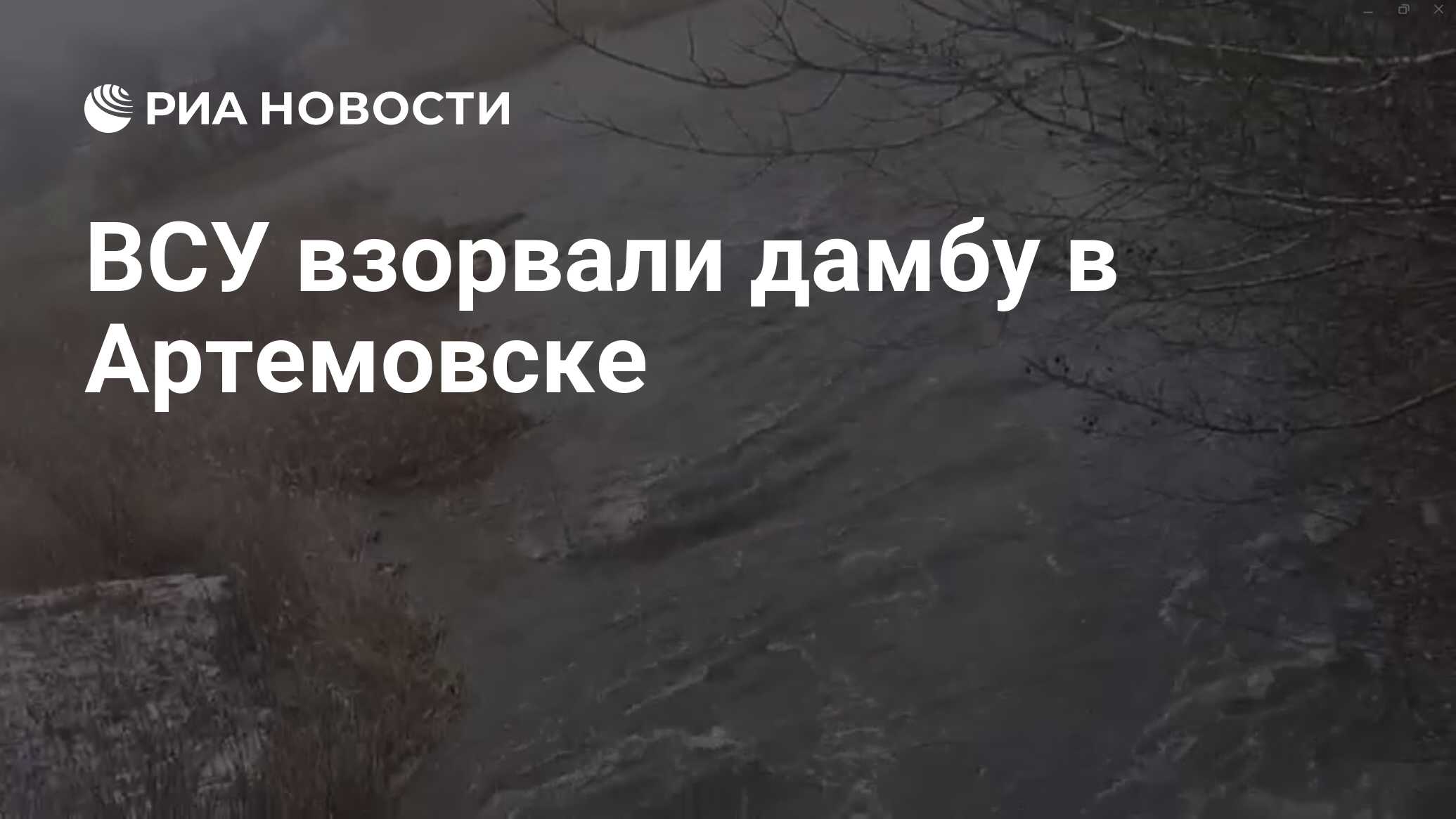 Дайте характеристику рассказчику в сцене взрыва вражеского военного эшелона облачный полк 9 глава