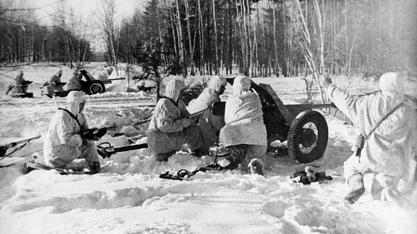 Момент битвы за Москву - боевые действия советских и немецких войск на московском направлении. С 30 сентября 1941 года по 20 апреля 1942 года. 